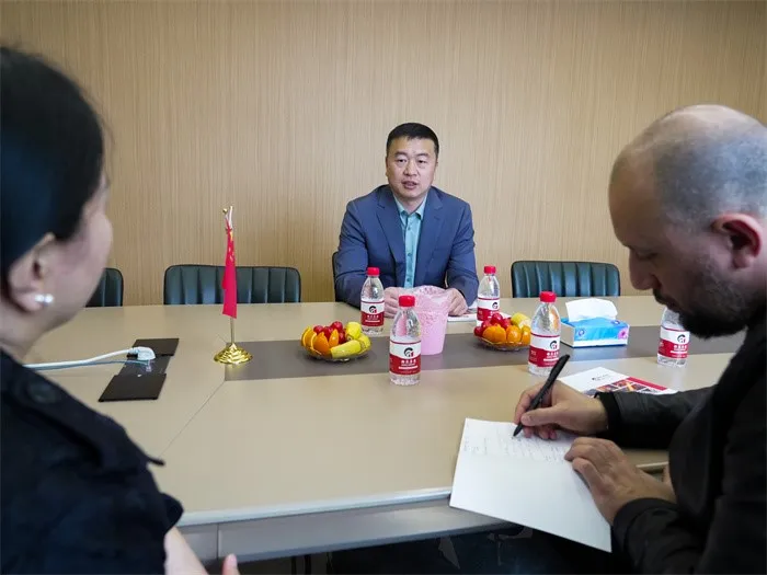 Welcome new Egyptian stainless steel customers to visit GNEE Group Company Welcome new Egyptian stainless steel customers to visit GNEE Group Company